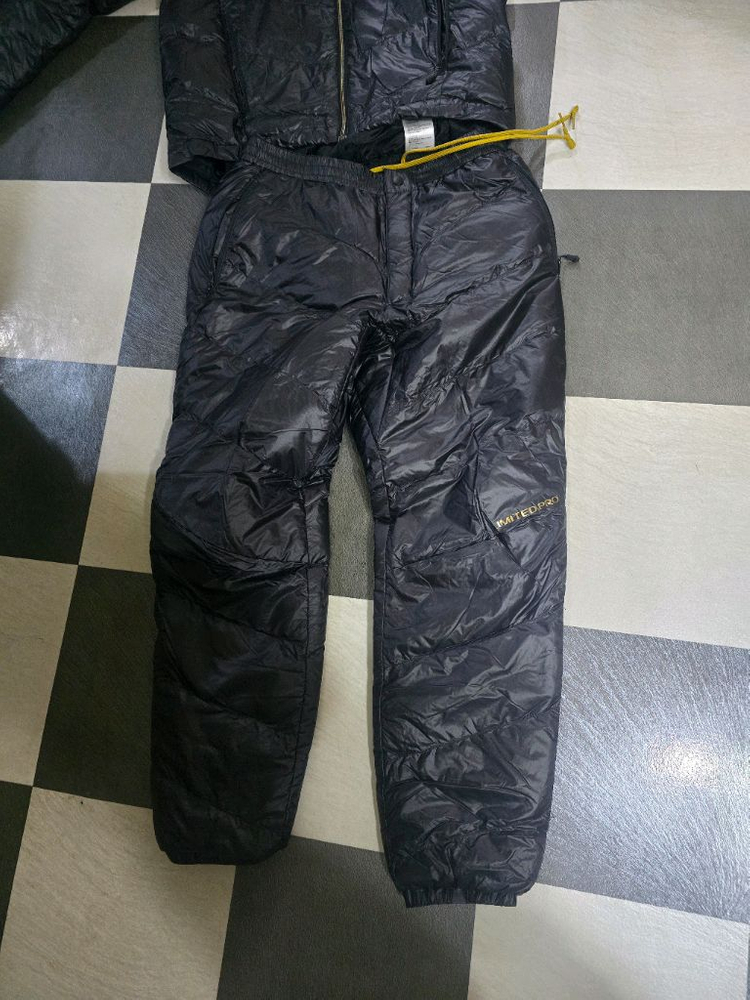 시마노 리미티드프로 방한내피 구스다운 이미지