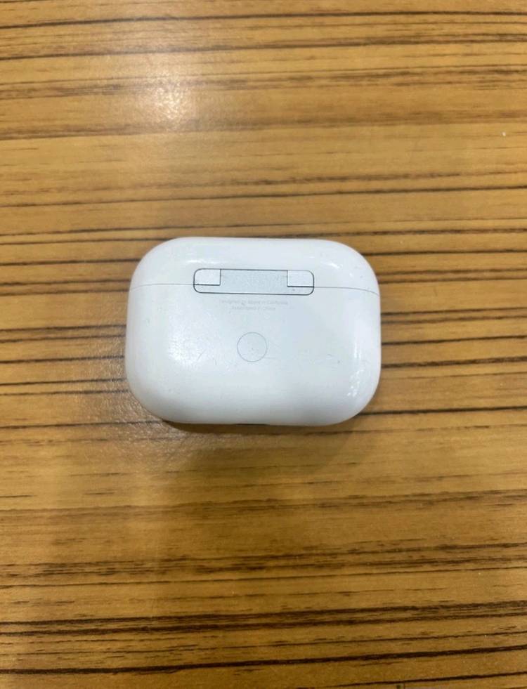 에어팟 프로 2 8핀 케이스 본체 이미지