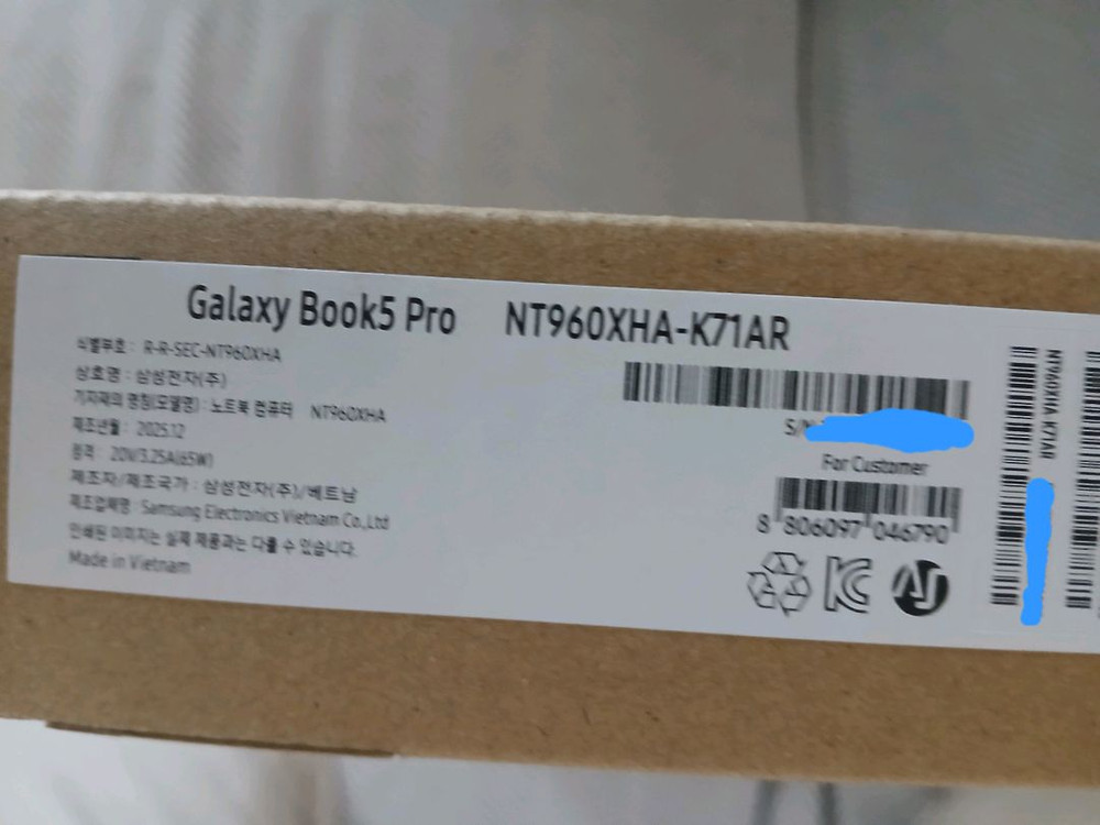 갤럭시북5 프로 NT960XHA-K71AR 램32GB SSD1TB 미개봉 이미지