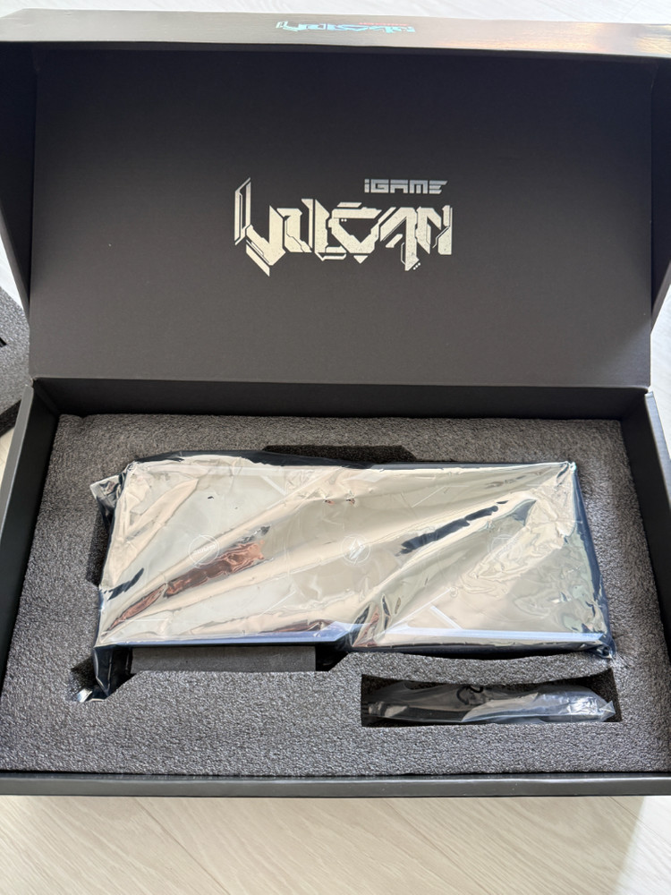 RTX5070 불칸 이미지