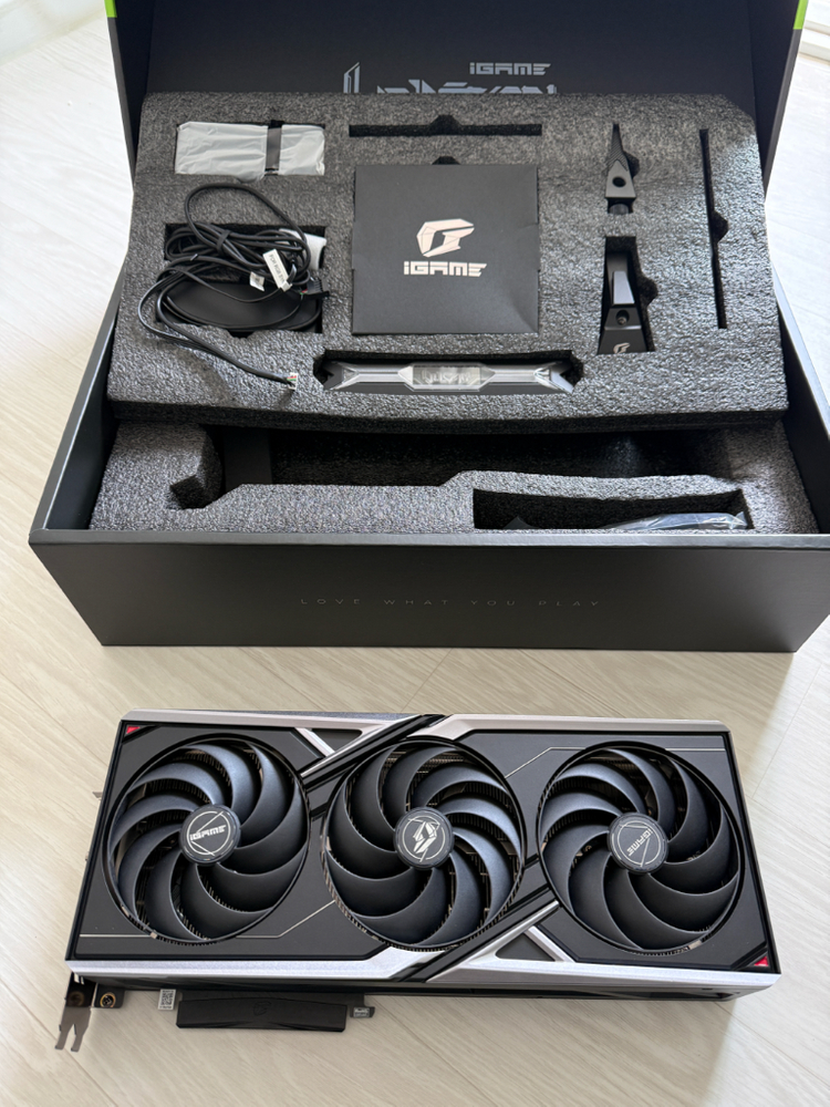 RTX5070 불칸 이미지