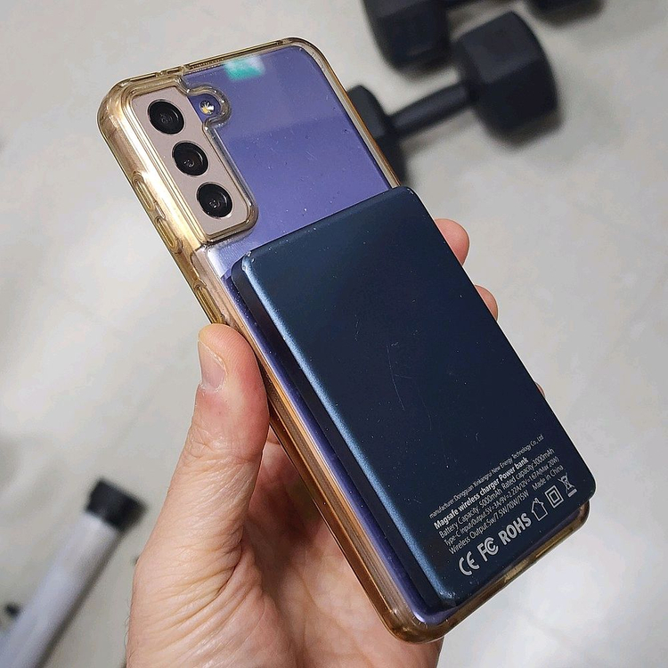 맥세이프 무선충전 보조 외장 배터리 / 5000mAh 이미지