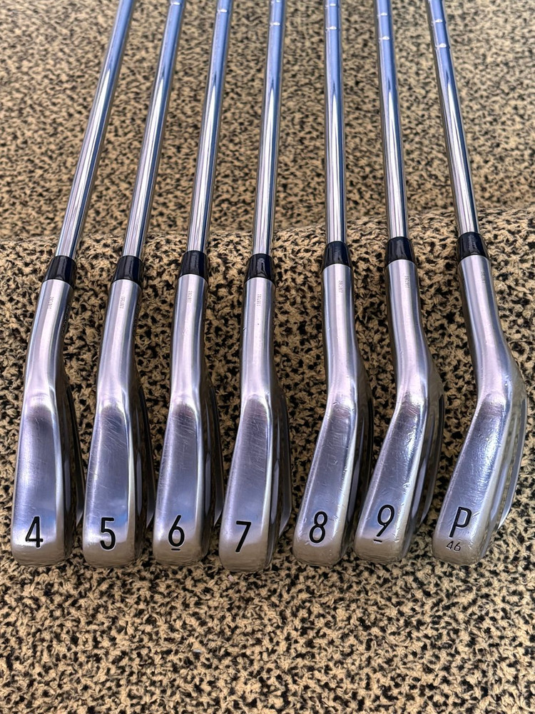 타이틀리스트 T100 2세대 4~p 아이언 세트 이미지