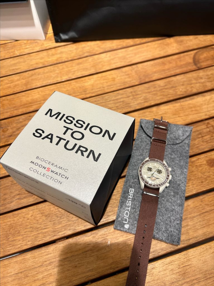 오메가 스와치 문스와치 토성 새턴 신품판매합니다 이미지