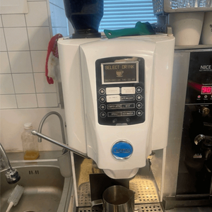 [급처분] 전자동 에스프레소 머신 (업소용, 최상급, 스팀 가능) 이미지