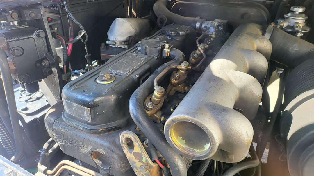 중고지게차 두산 2.5톤 하이3단마스트 DB33엔진 농기계 05년식 디젤지게차 이미지