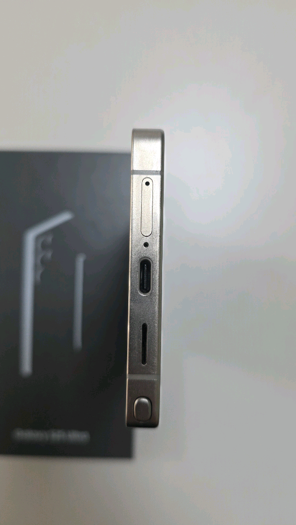 S25울트라 티타늄블랙(자급제) 이미지