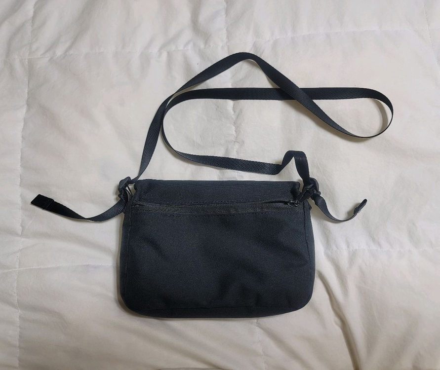 나이키 크로스백 이미지