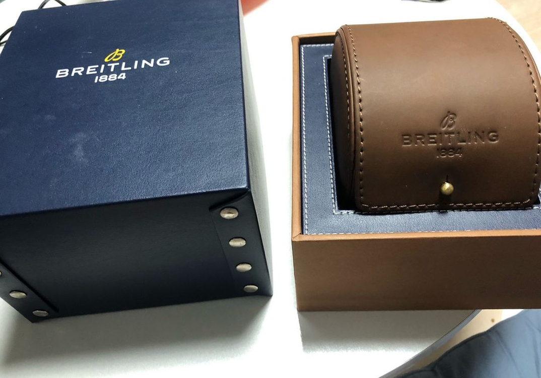 브라이틀링 어벤져2 GMT 청판 이미지