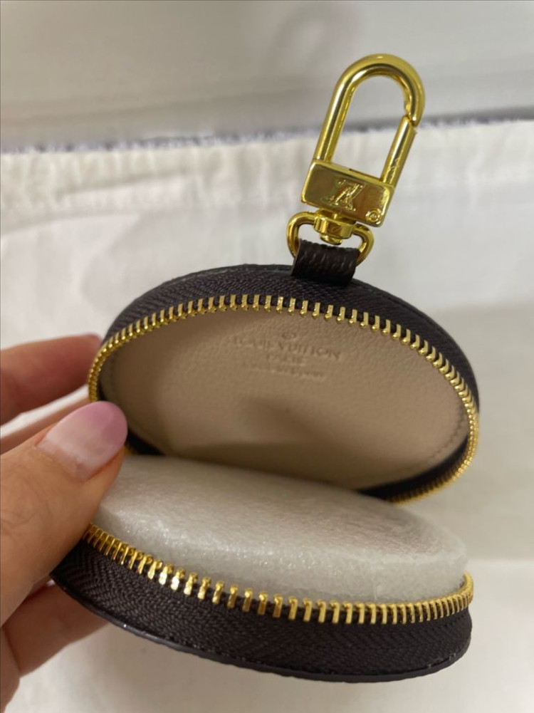 캐릭터 콜라보 동전지갑 키링 이미지