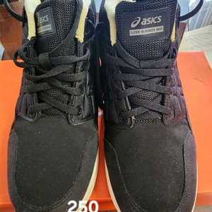 아식스 러닝 운동화 250 이미지