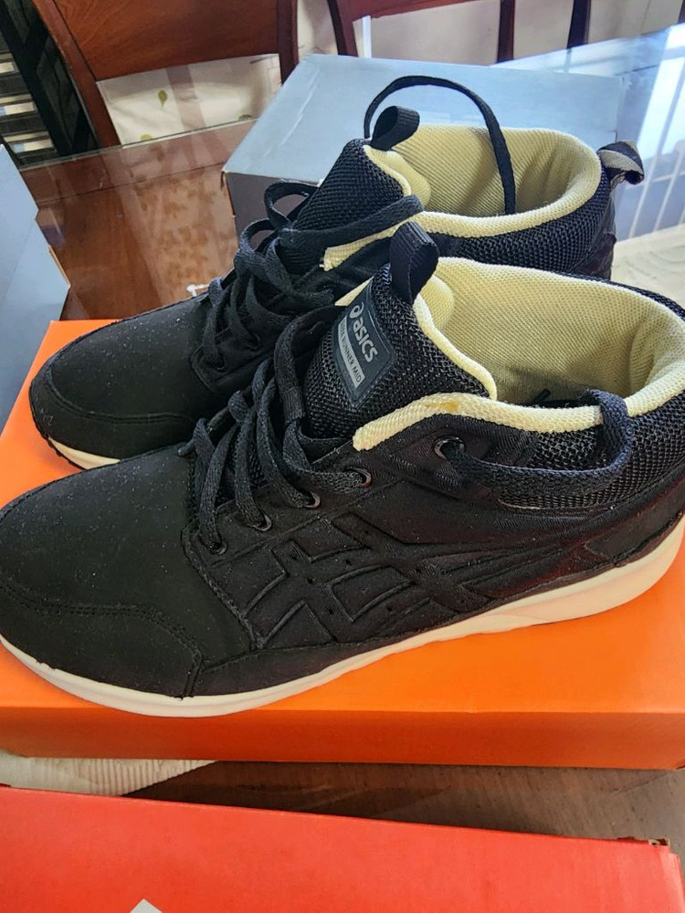 아식스 러닝 운동화 250 이미지