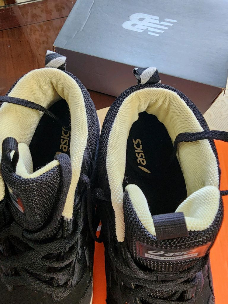 아식스 러닝 운동화 250 이미지