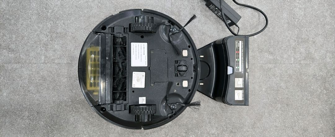 LG 로보킹/ 아이클래보 로봇청소기 이미지
