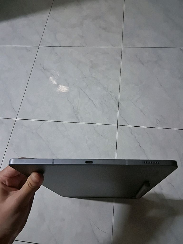 삼성 갤럭시 탭 S9 FE+ 실버 128GB 이미지