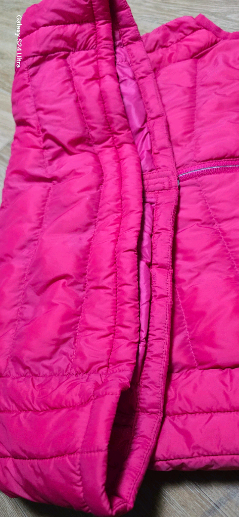 여.90-95) 블랙야크 여성 등산 패딩조끼 (경량급) / 아웃도어 트레킹 트레이닝 이미지