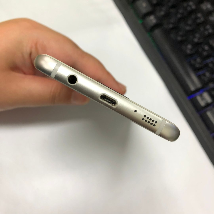 갤럭시S7 엣지 32GB 화이트 중고폰 서브폰 세컨폰 서브폰 209118 이미지
