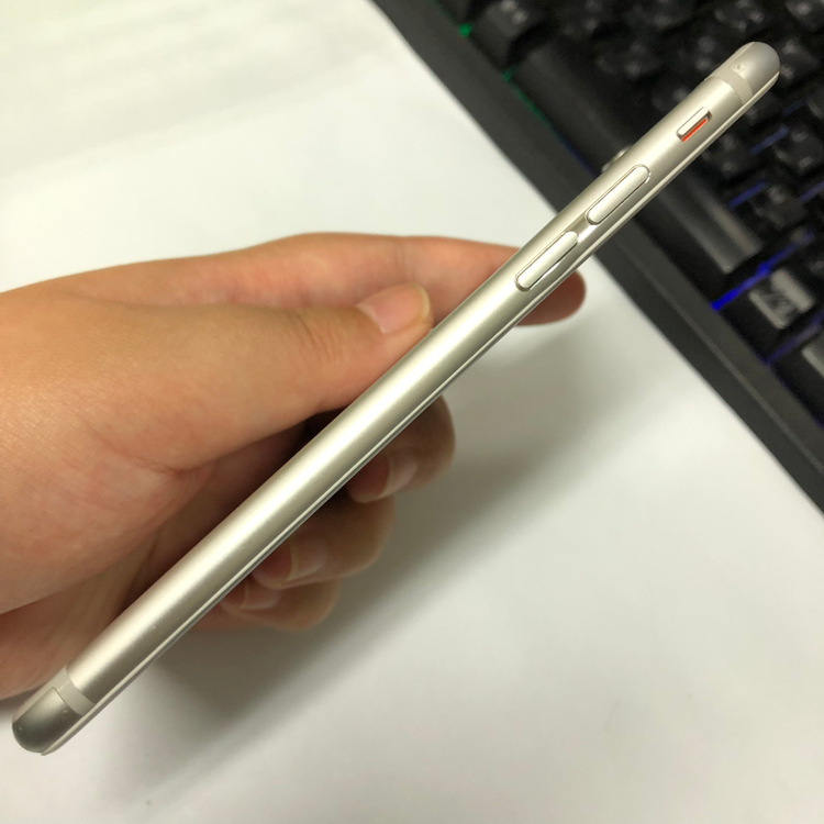 아이폰6 16GB 실버 중고폰 배터리92% 레트로감성 인스타 사진폰 카메라폰 101933 이미지