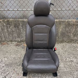 그랜져ig 조수석 전동 열선 통풍시트. ( 브라운 ) 이미지