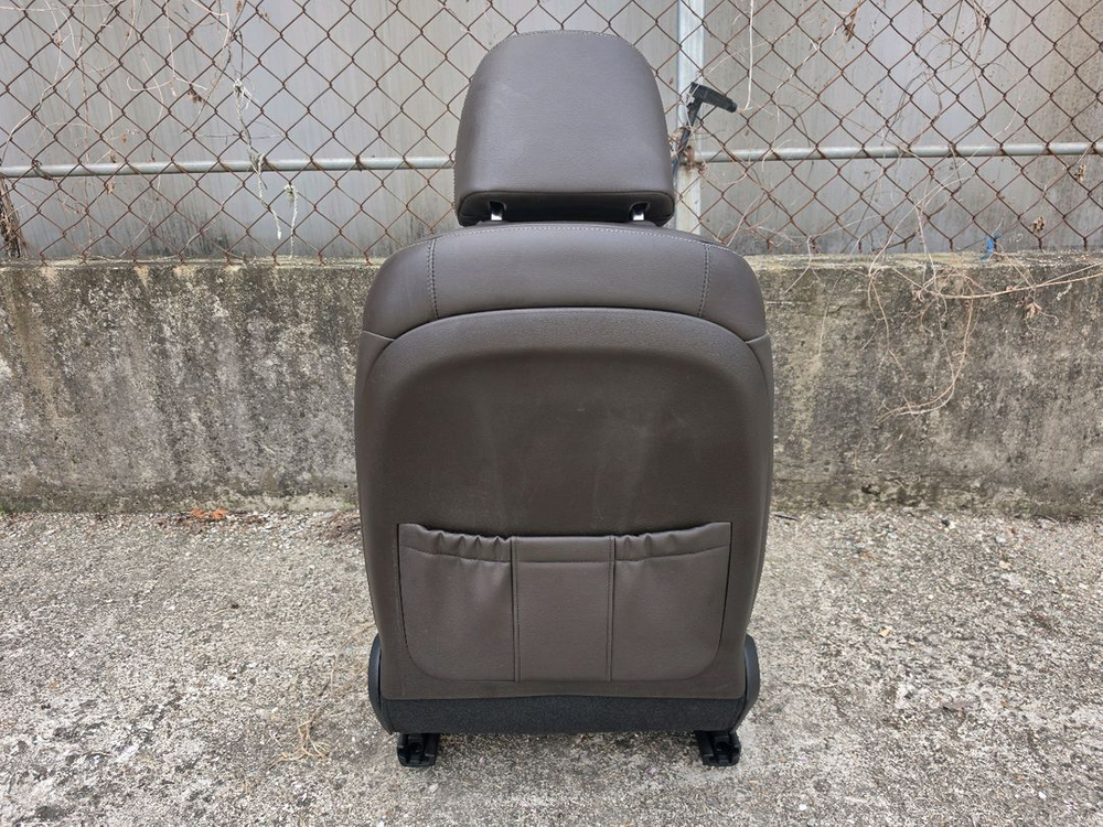 그랜져ig 조수석 전동 열선 통풍시트. ( 브라운 ) 이미지