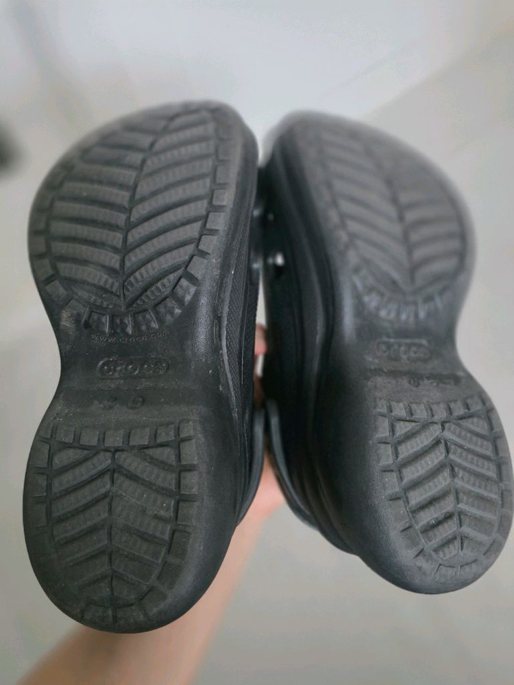 키높이 크록스 220mm 사이즈 (지비츠포함) 이미지