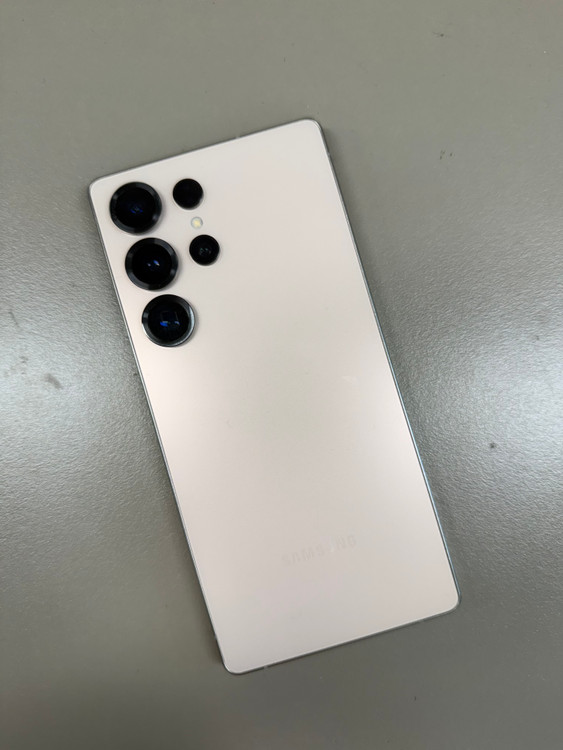 (90만원)갤럭시S25울트라 골드 512G 깨끗한 자급제 단말기 최저가 이미지