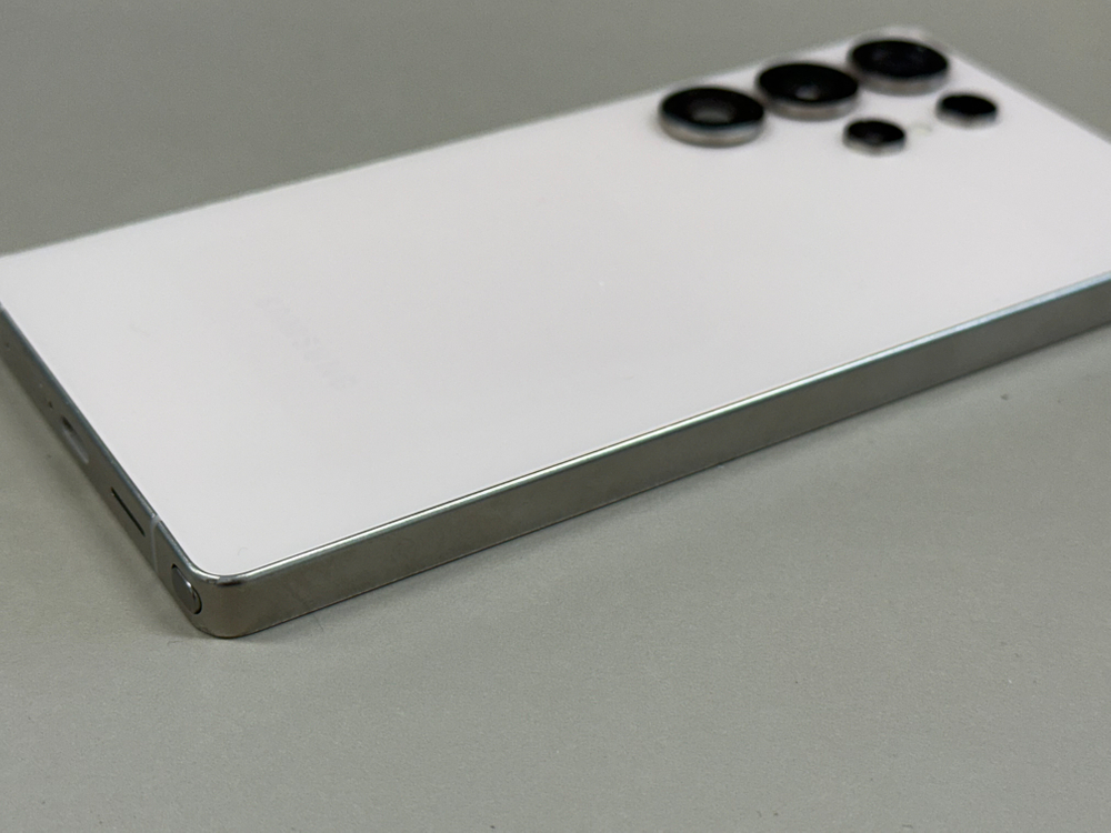 (90만원)갤럭시S25울트라 골드 512G 깨끗한 자급제 단말기 최저가 이미지