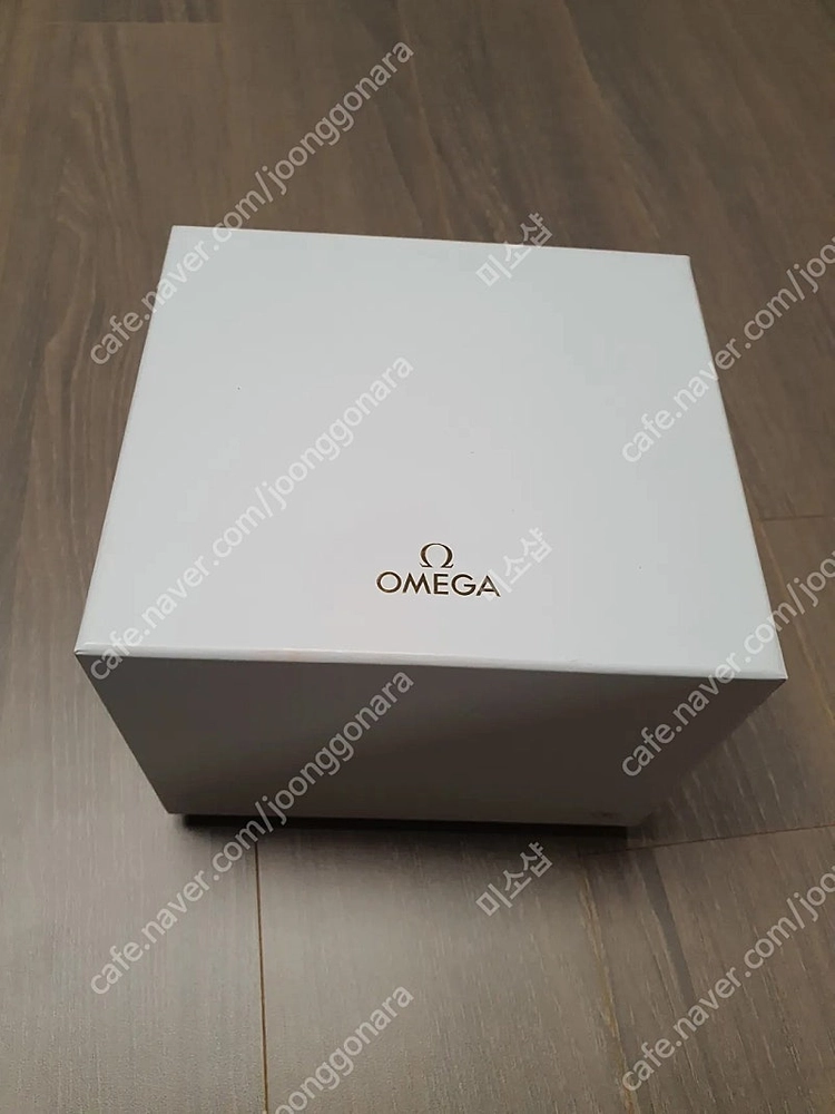 오메가 여성 시계케이스 박스 팝니다 (택포) 책자없음 이미지