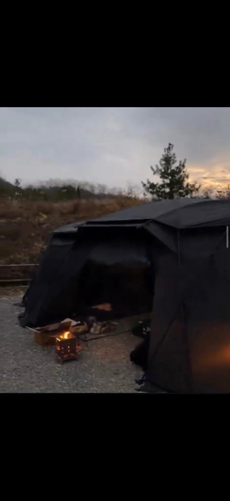 캠핑 텐트 세트 이미지