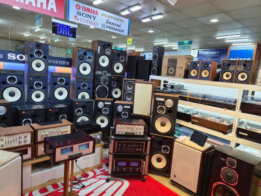 마란츠SM-9파워앰프/마란츠SM9파워앰프/오리지날우드케이스/민트급/재입고` 이미지