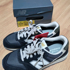 New Balance WL996 뉴발란스 574 220싸이즈 225싸이즈 이미지