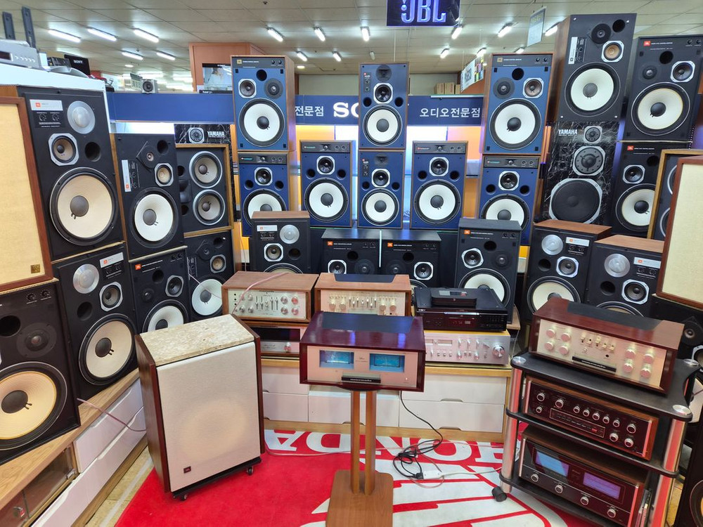 마란츠SM-9파워앰프/마란츠SM9파워앰프/오리지날우드케이스/민트급/재입고 이미지