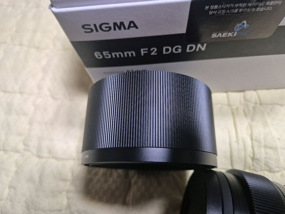 소니 E 마운트용 시그마 65mm F2 이미지