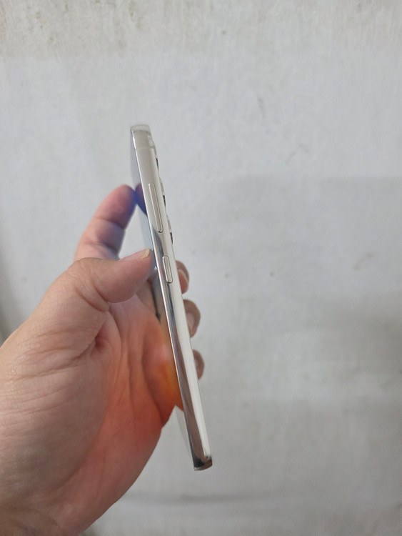 갤럭시 S23 크림 256기가 팔아요~ 이미지