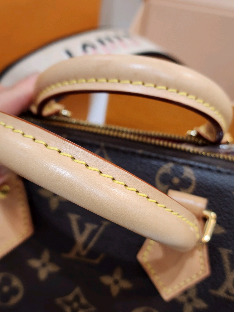 루이비통 스피디 반둘리에 20 이미지