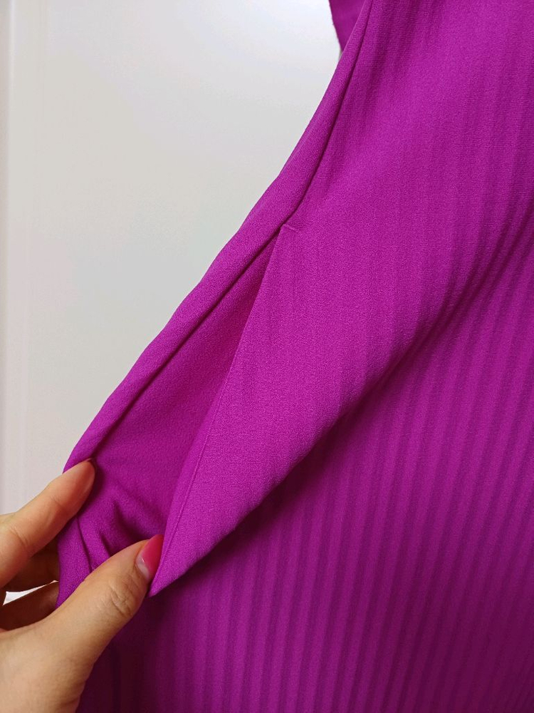 코스COS 플리츠주름롱원피스 M 66~77 이미지