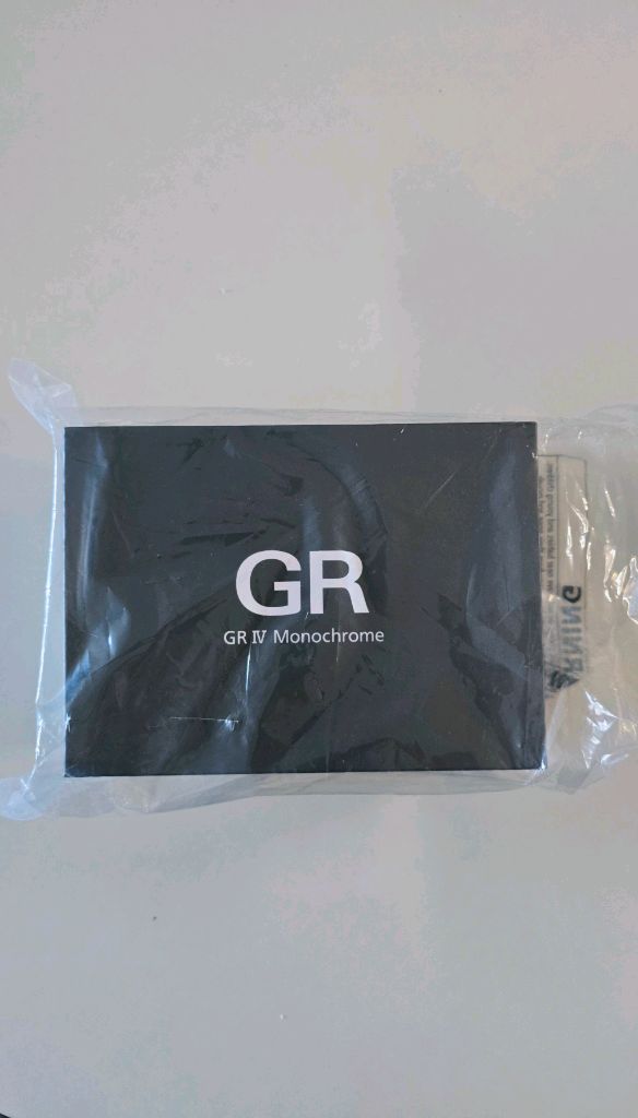 [미개봉, 새상품] RICOH 리코 GR4 모노크롬 미개봉 새제품 정가보다 저렴하게 판매합니다. 이미지