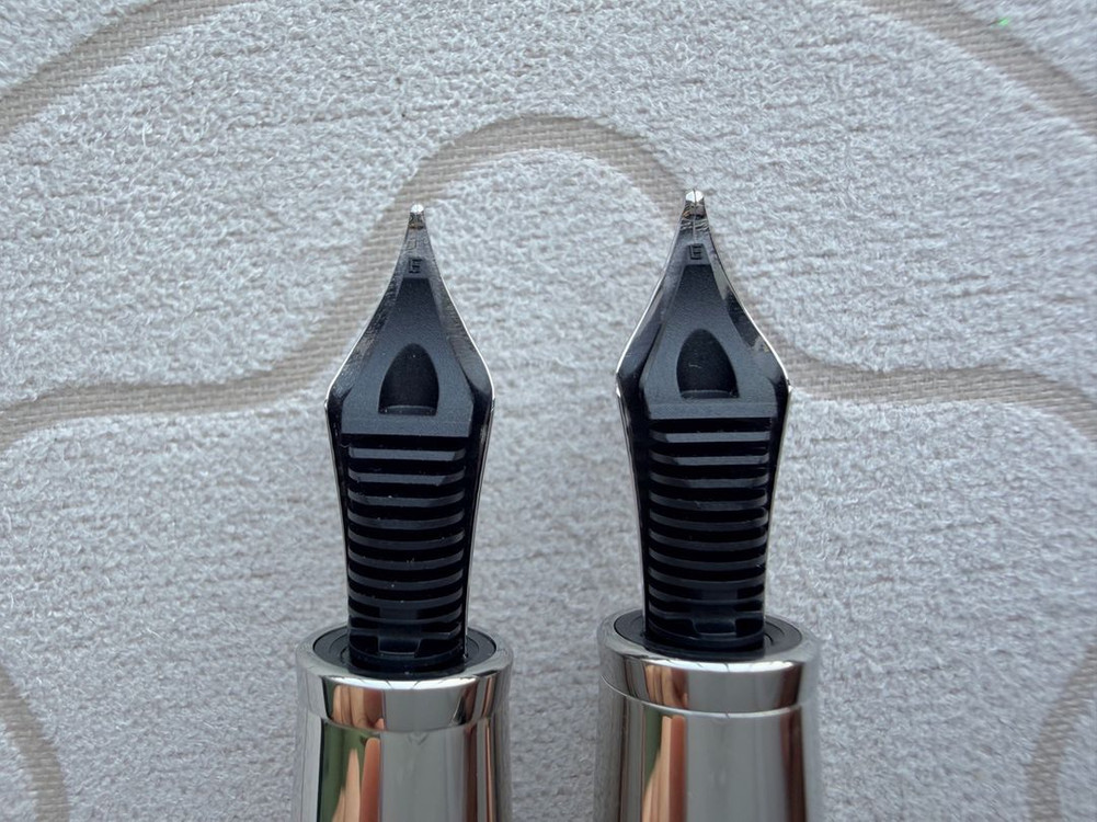 몽블랑 블루아워 솔리테어 듀에 만년필(F, M) 이미지