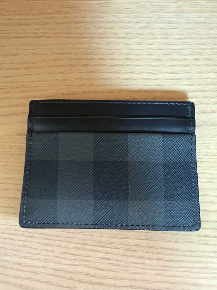 버버리 체크 레더 카드지갑 이미지