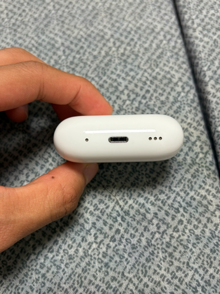 애플 에어팟 프로 2세대 이미지