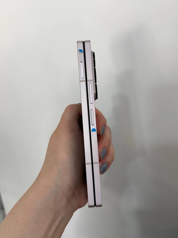 센터수리)갤럭시Z폴드6 핑크 256GB Y1727 이미지