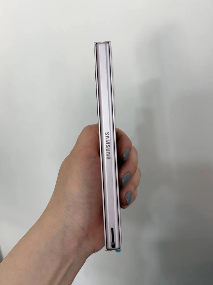 센터수리)갤럭시Z폴드6 핑크 256GB Y1727 이미지