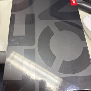 레노버 Y700 5세대 12 / 256 화이트 정발 미개봉 이미지