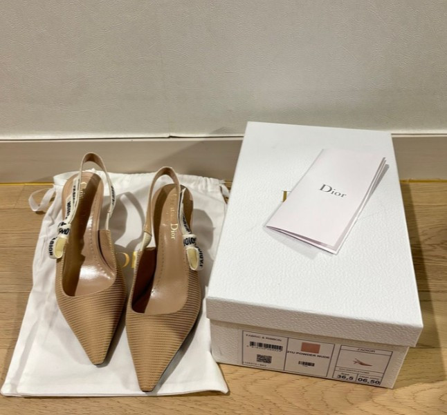 [정품] 디올 J'Adior 슬링백 펌프스 베이지 이미지