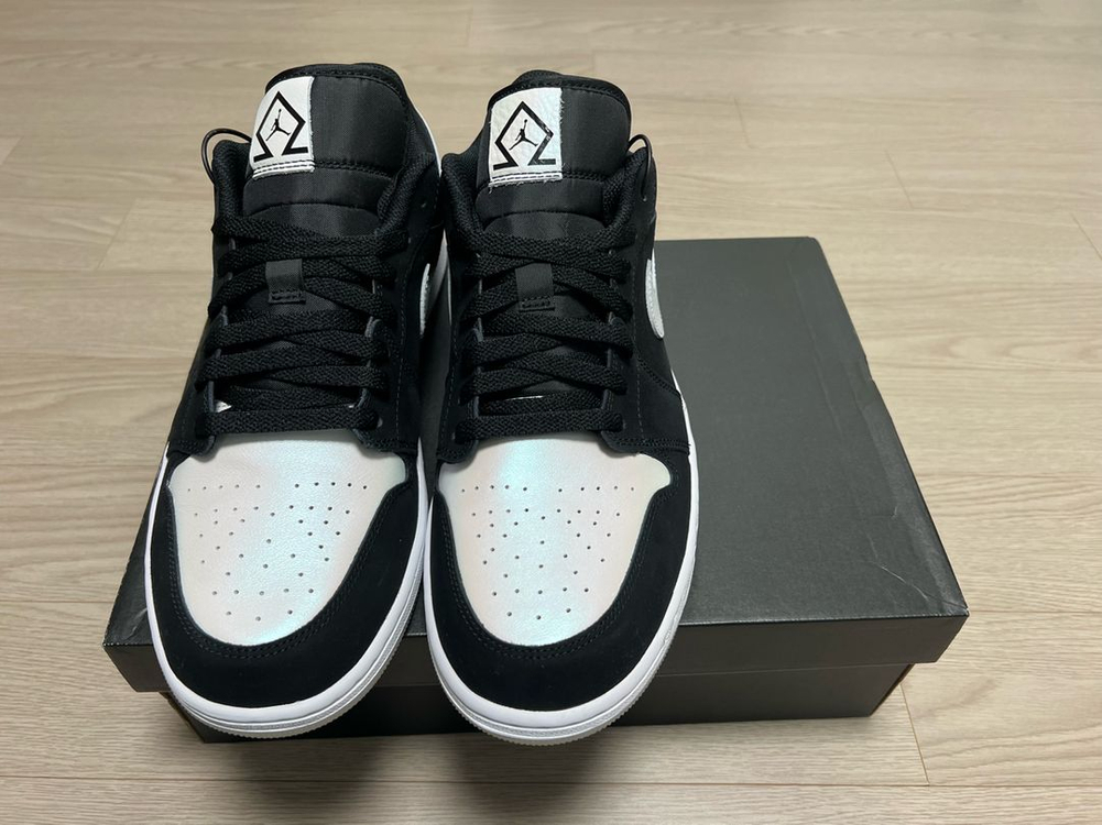 나이키 조던 1 로우 다이아몬드 275,295 판매 이미지