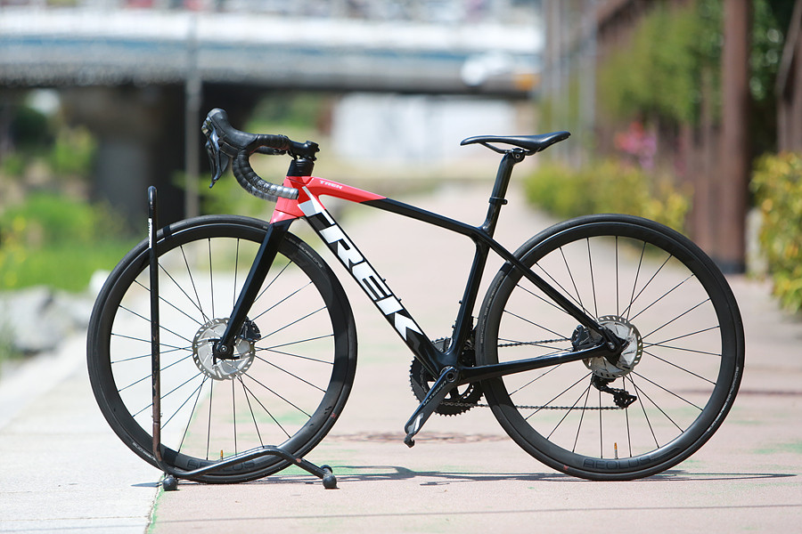 *가격인하*22년 트렉 에몬다 SL6 프로 디스크 47 울테그라 이미지