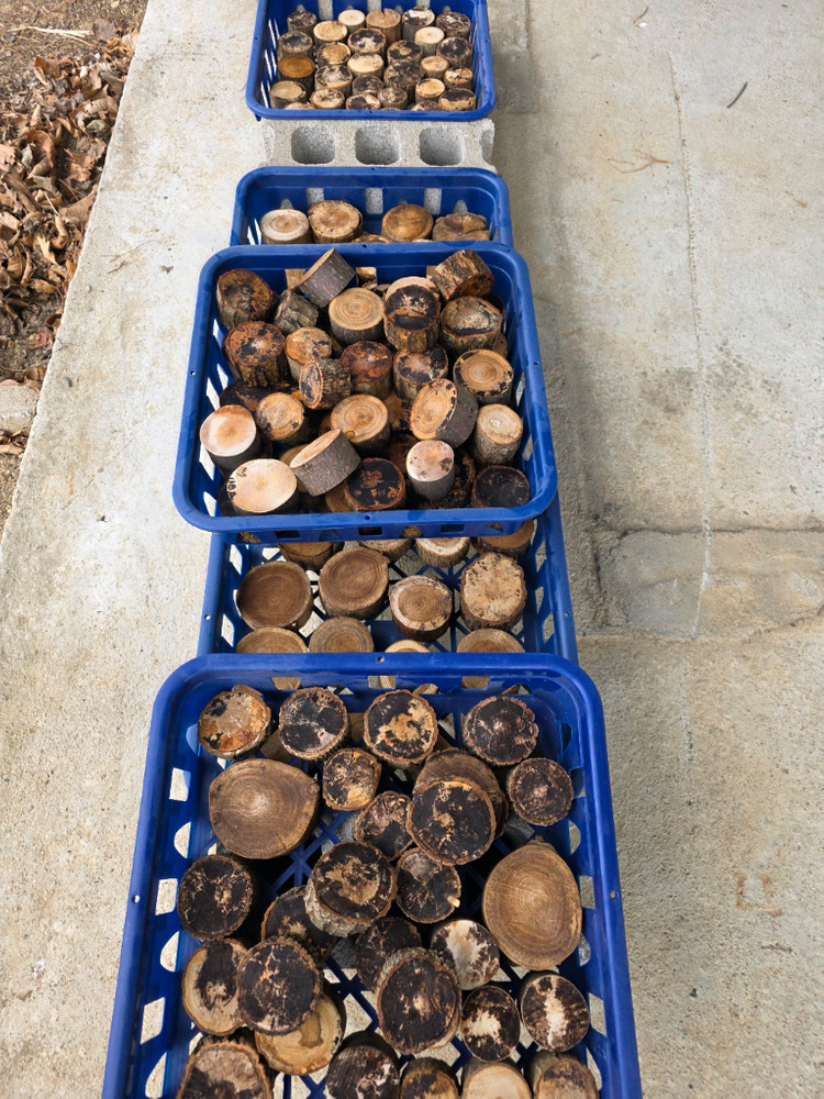 사육용품 대량판매 이미지