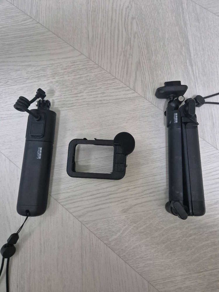 고프로 악세사리(미디어모듈 볼타 3-Way 삼각대) 이미지