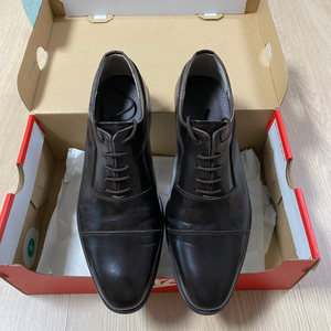 [240] 루쏘소 맞춤 정장 구두 이미지