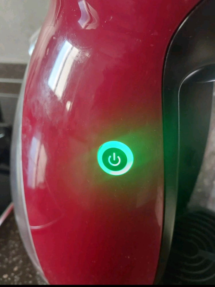 돌체구스토 커피머신 이미지